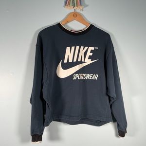 Retro NIKE Big Logo Oversized Sweater